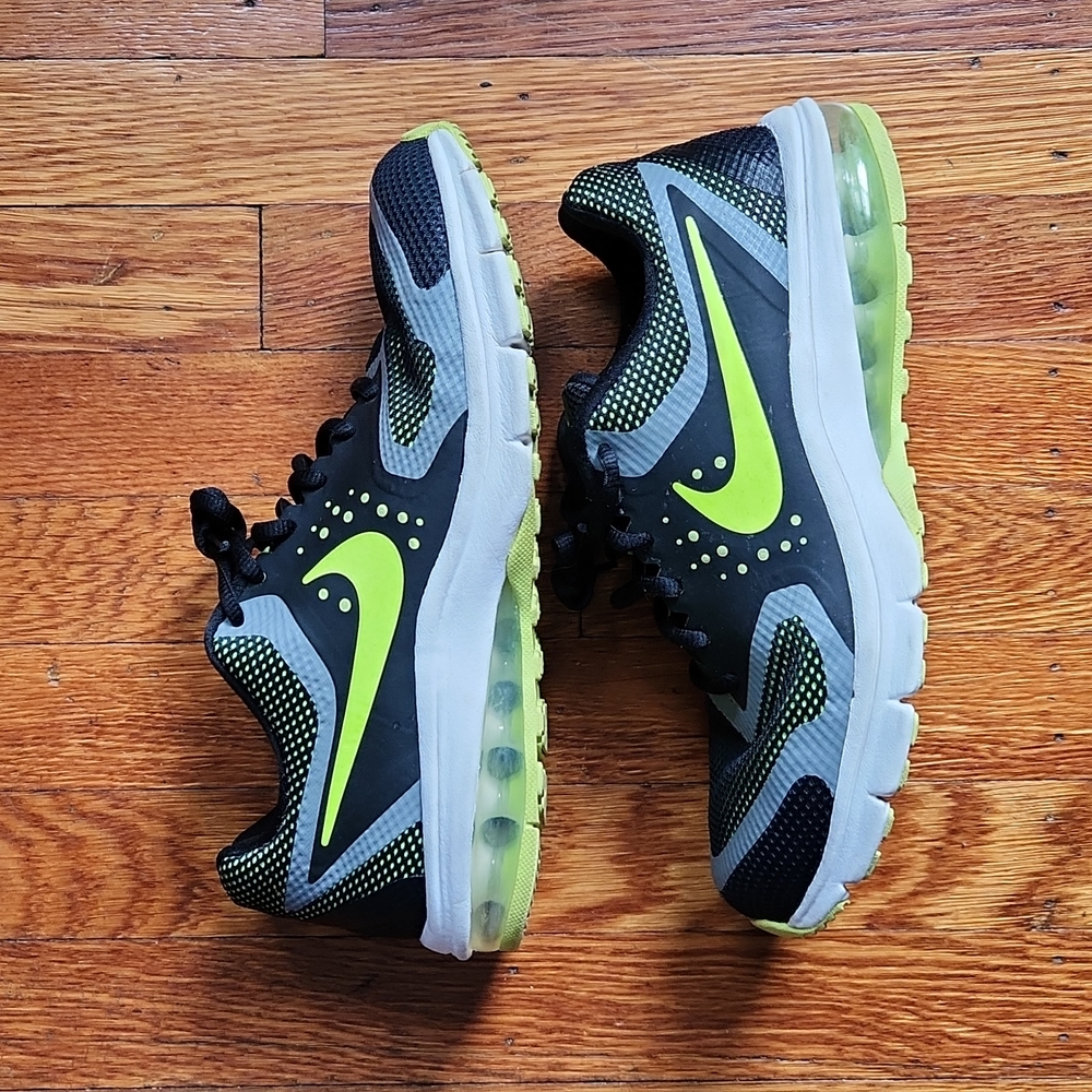 NIKE Air Max Premiere (7)